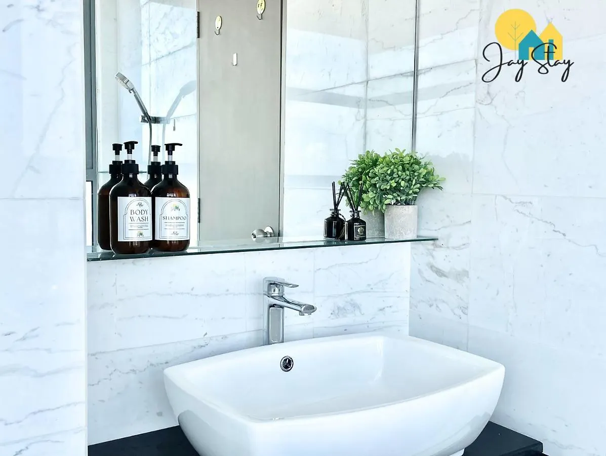 아파트 Silverscape L A4011 L Luxury 3Br L Bathtub L 6-11 Pax L Seaview L Infinity Pool L Jonker Street L City Centre By Jay Stay 말라카 말레이시아