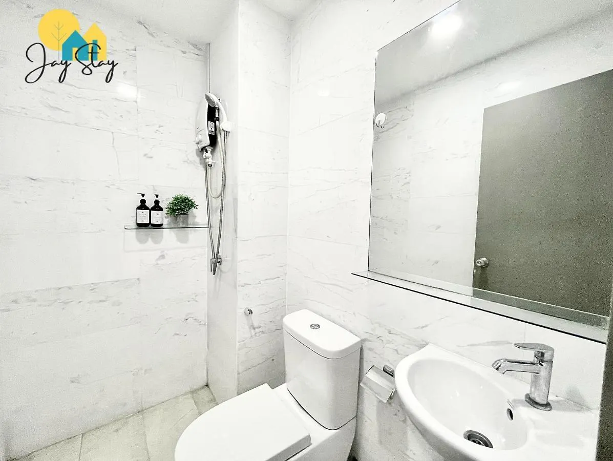 Silverscape L A4011 L Luxury 3Br L Bathtub L 6-11 Pax L Seaview L Infinity Pool L Jonker Street L City Centre By Jay Stay 말라카 0*,